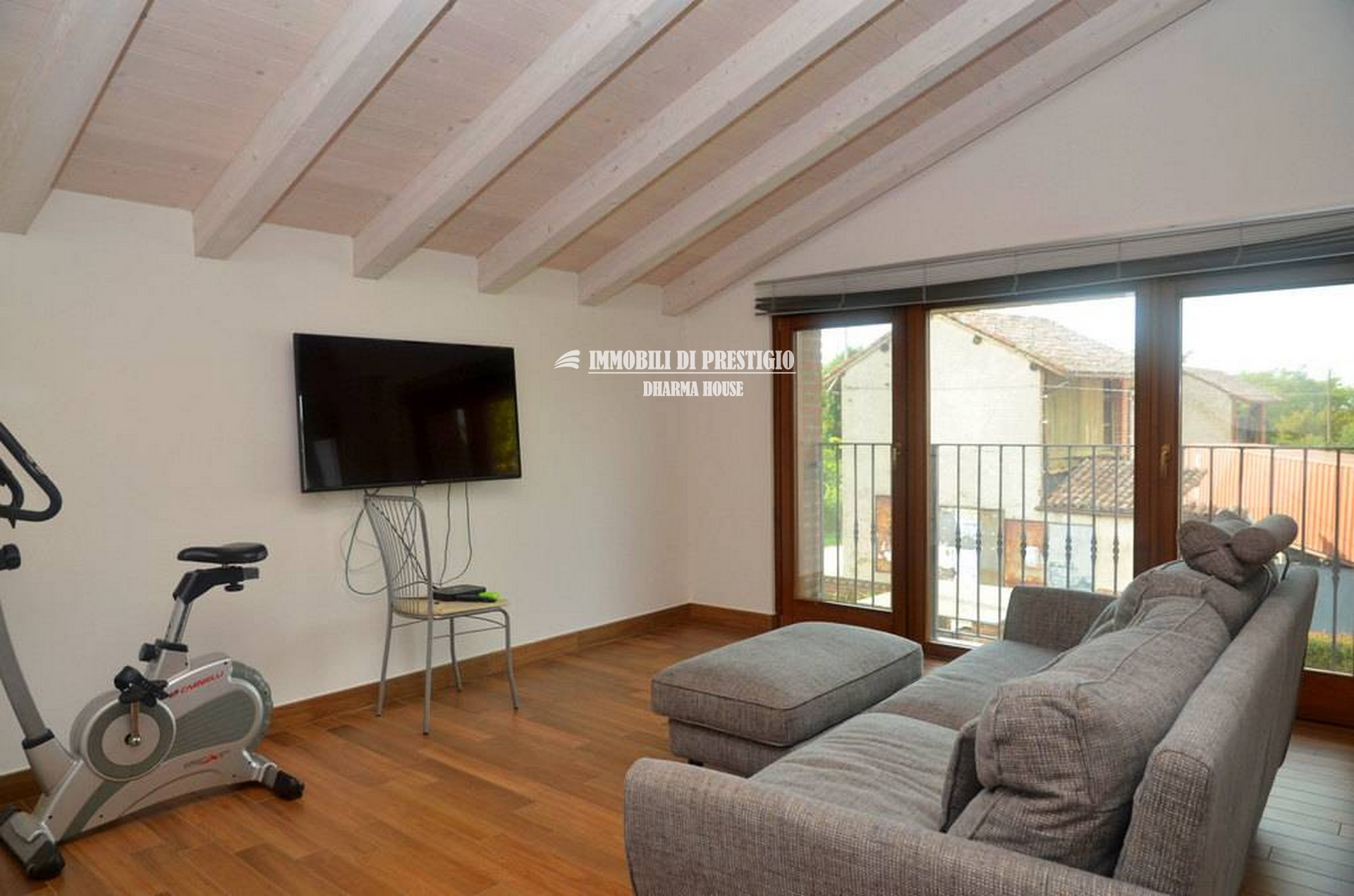 mg-borgosansiro24 BORGO SAN SIRO, VENDITA VILLA CON GIARDINO E ADIACENTE TERRENO EDIFICABILE