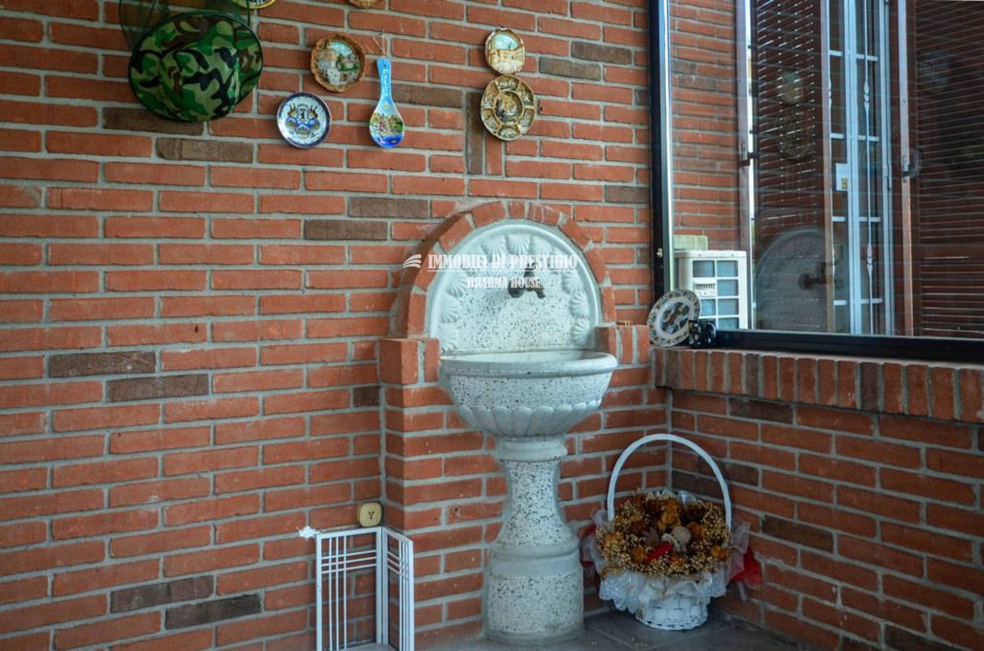 mg-borgosansiro27 BORGO SAN SIRO, VENDITA VILLA CON GIARDINO E ADIACENTE TERRENO EDIFICABILE