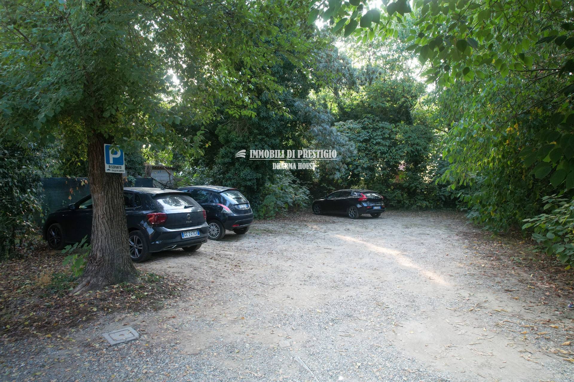 LODI, VENDITA SCENOGRAFICA VILLA IMMERSA NEL VERDE