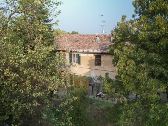 LODI, VENDITA SCENOGRAFICA VILLA IMMERSA NEL VERDE
