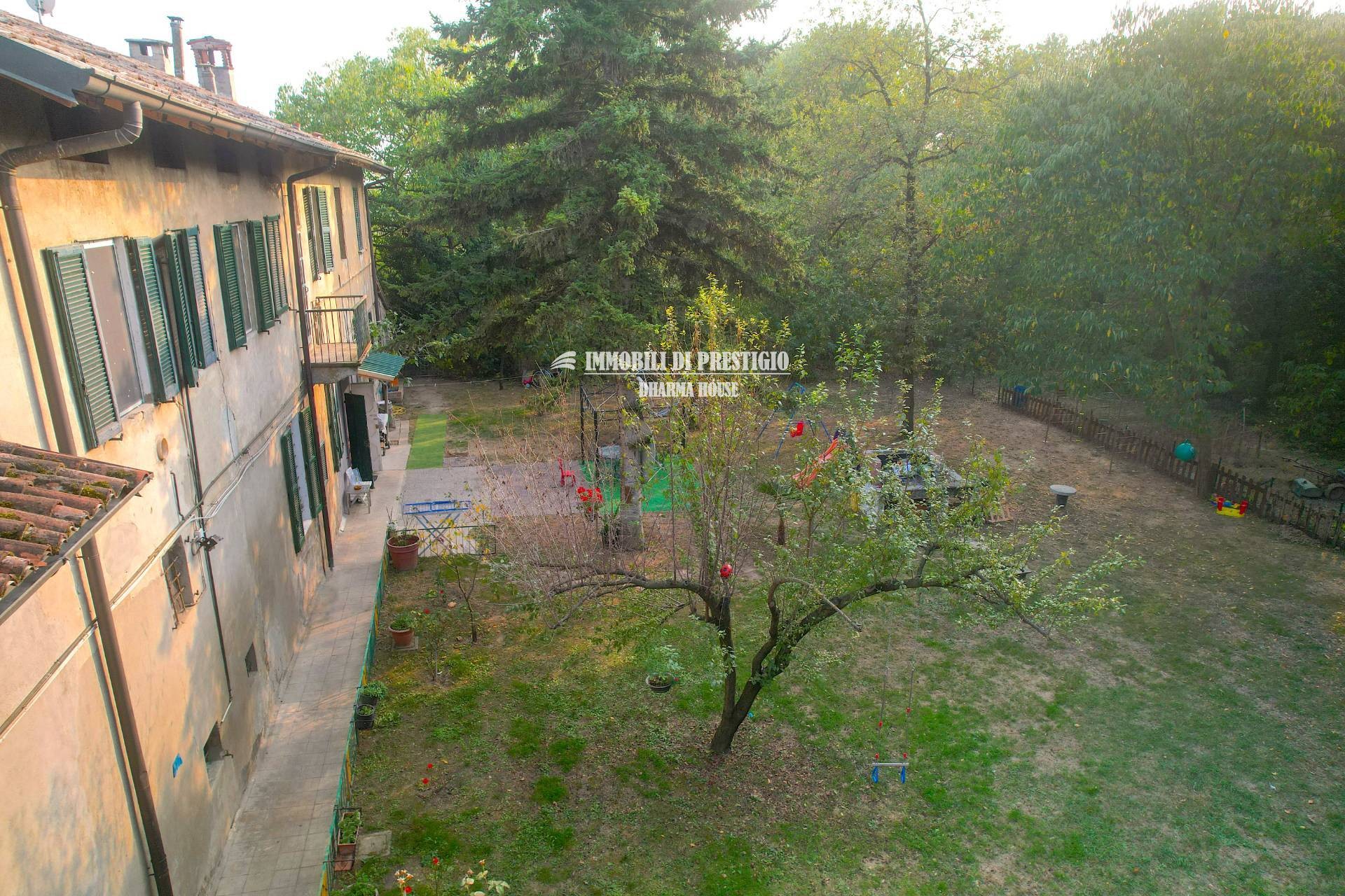 LODI, VENDITA SCENOGRAFICA VILLA IMMERSA NEL VERDE