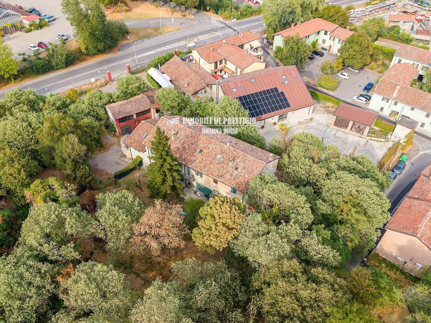 ddf-lodi8 LODI, VENDITA DIMORA STORICA CON PARCO PRIVATO