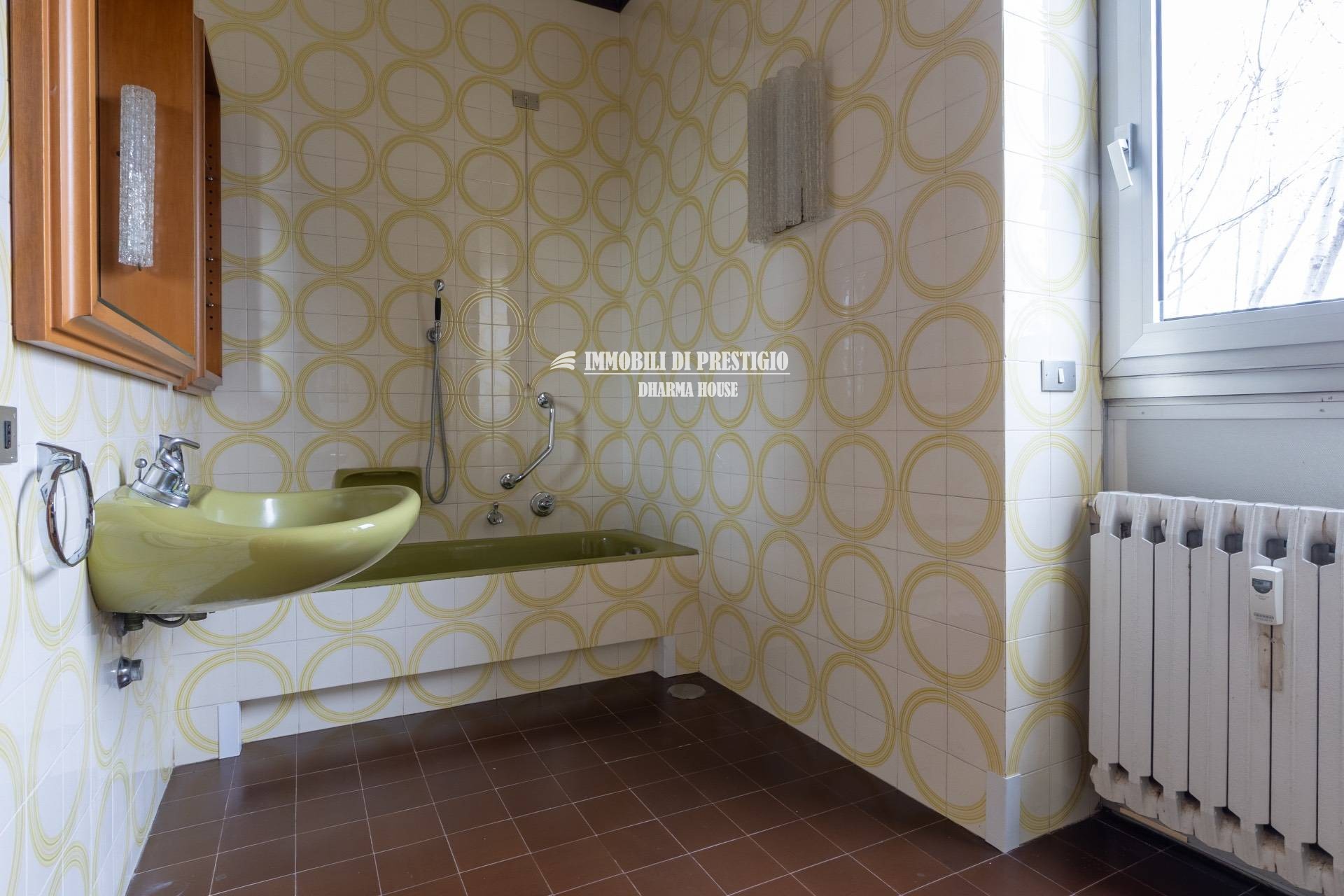 MILANO S. SIRO, VENDITA APPARTAMENTO CON TERRAZZO E BOX