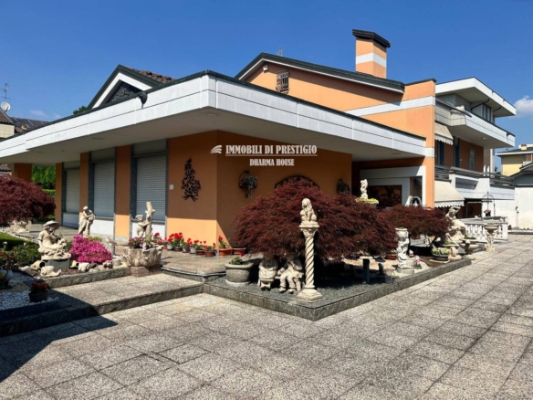 CERNUSCO S/N, VENDITA VILLA DI LUSSO