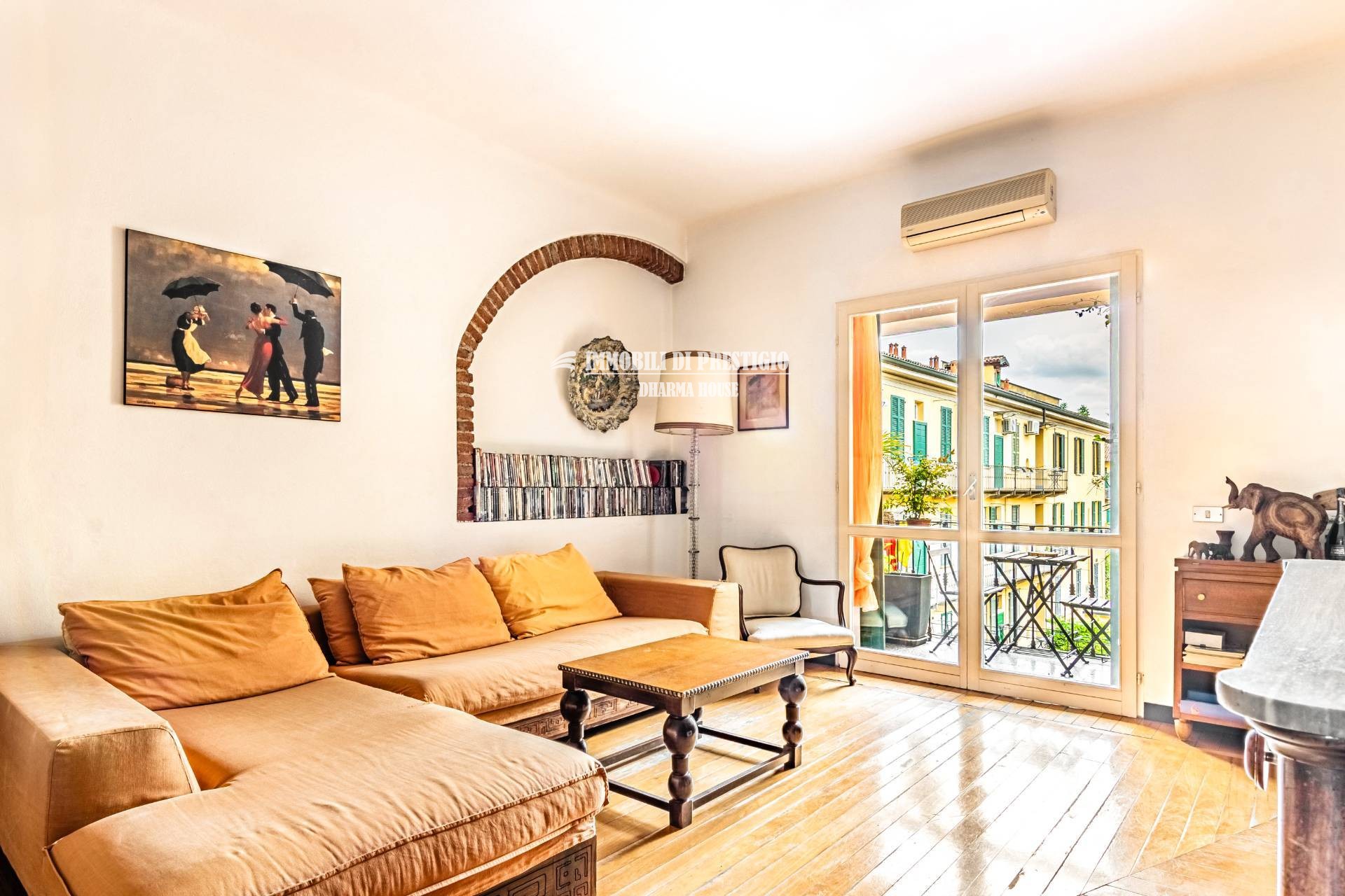 MILANO NAVIGLI,VENDITA ELEGANTE APPARTAMENTO STABILE D’EPOCA