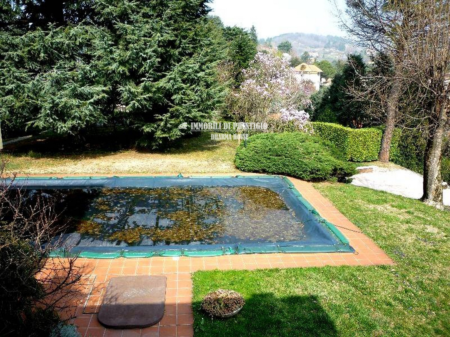 ap-viganò19 VIGANO’, VENDITA VILLA SINGOLA CON GIARDINO E PISCINA