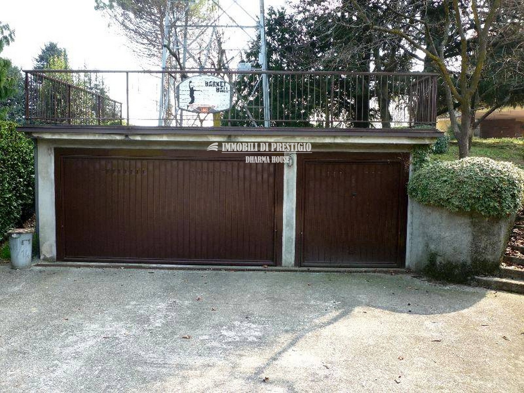 ap-viganò26 VIGANO’, VENDITA VILLA SINGOLA CON GIARDINO E PISCINA