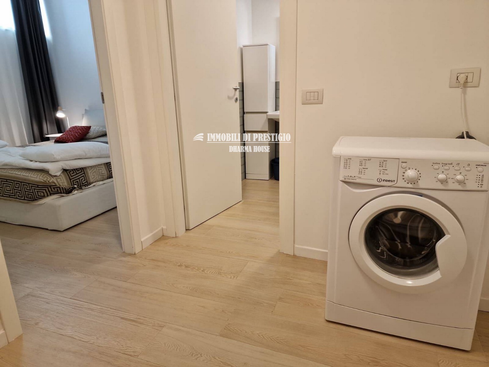 on-garian014 MILANO WASHINGTON, VENDITA BILOCALE FINEMENTE RISTRUTTURATO