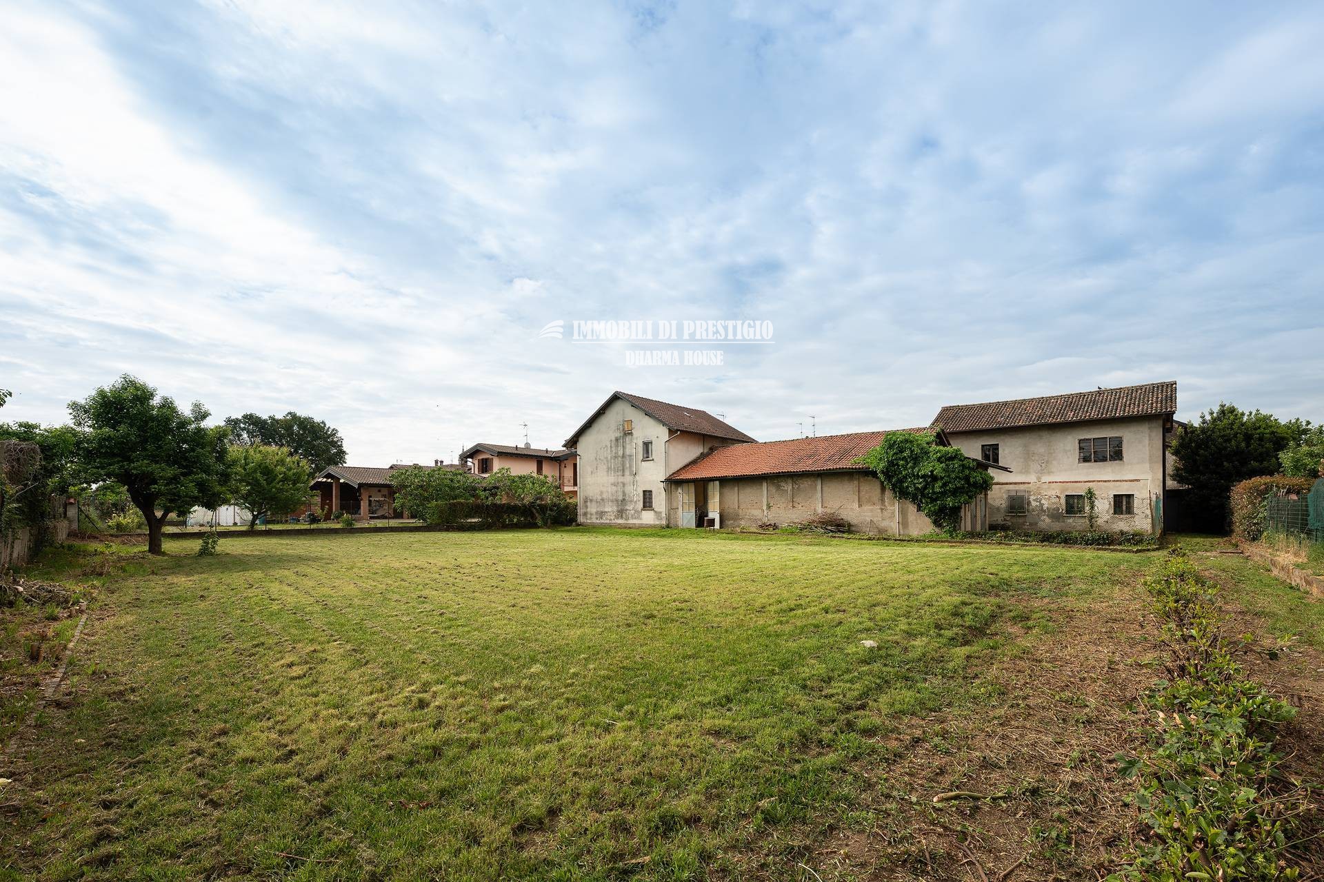 ddf-bereguardo17 RISERVATA CASCINA LOMBARDA A CORTE CHIUSA