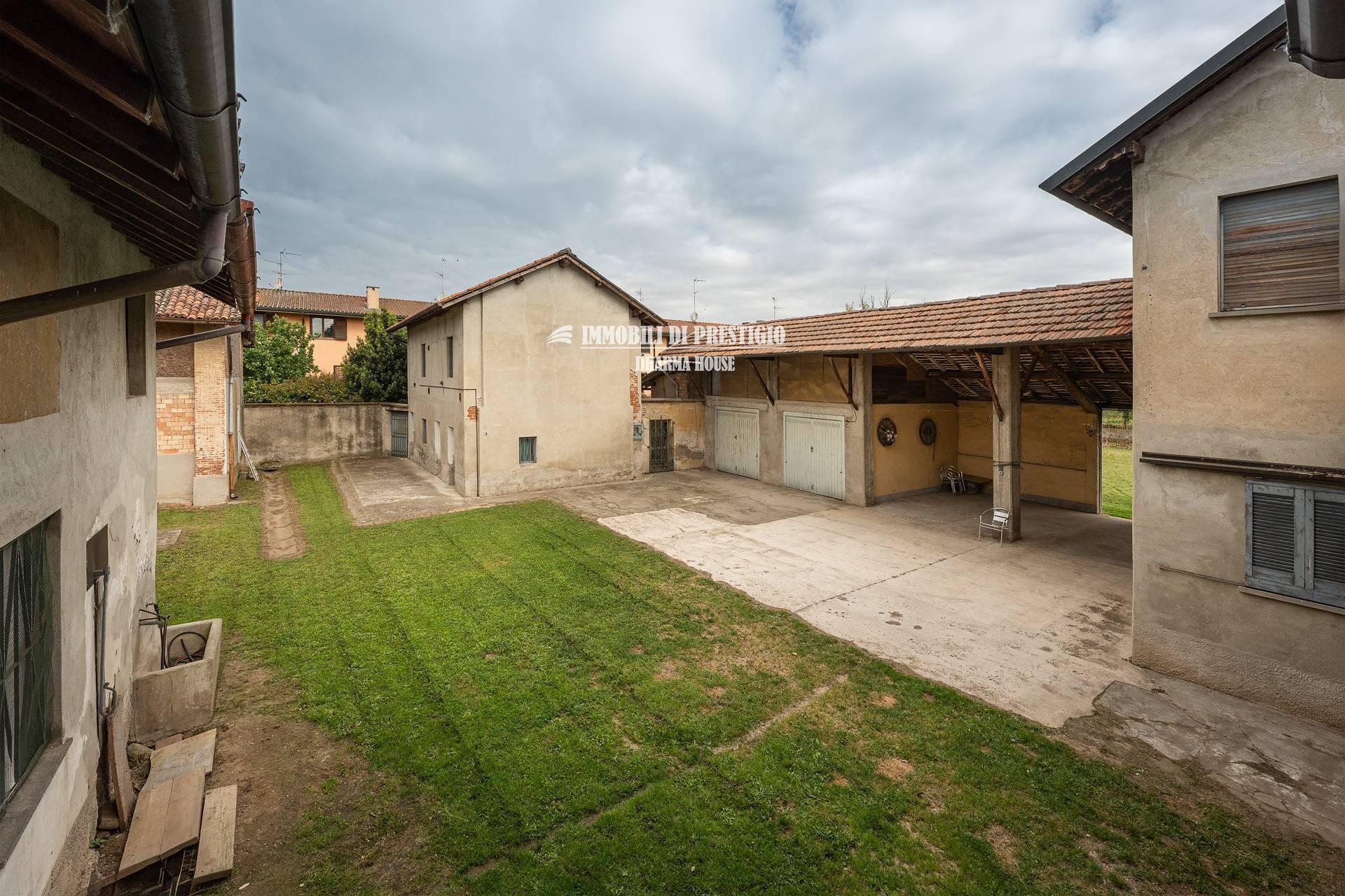 ddf-bereguardo5 RISERVATA CASCINA LOMBARDA A CORTE CHIUSA