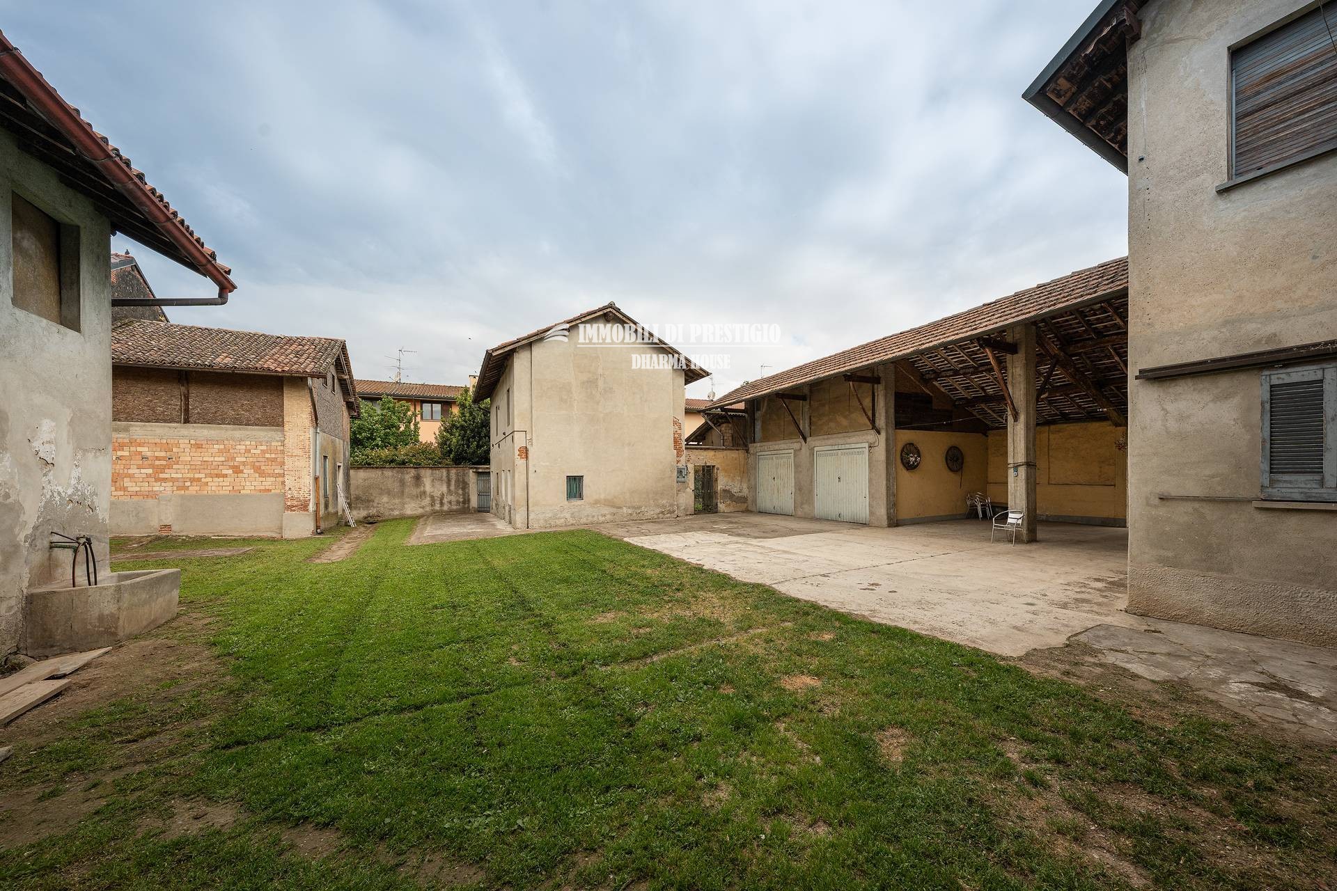 ddf-bereguardo9 RISERVATA CASCINA LOMBARDA A CORTE CHIUSA