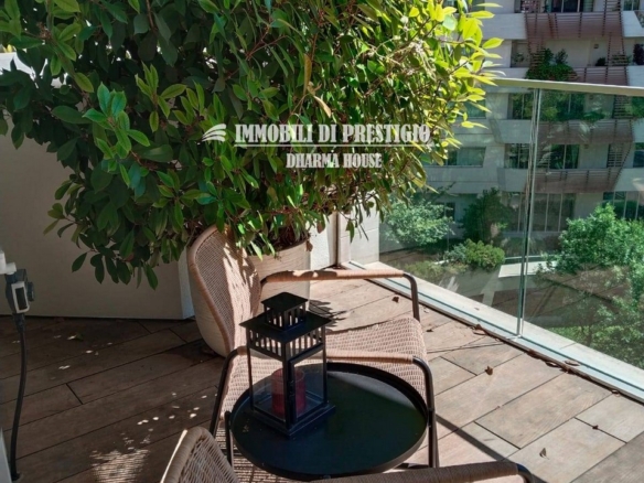 MILANO CITY LIFE, AFFITTO APPARTAMENTO CON TERRAZZI E BOX