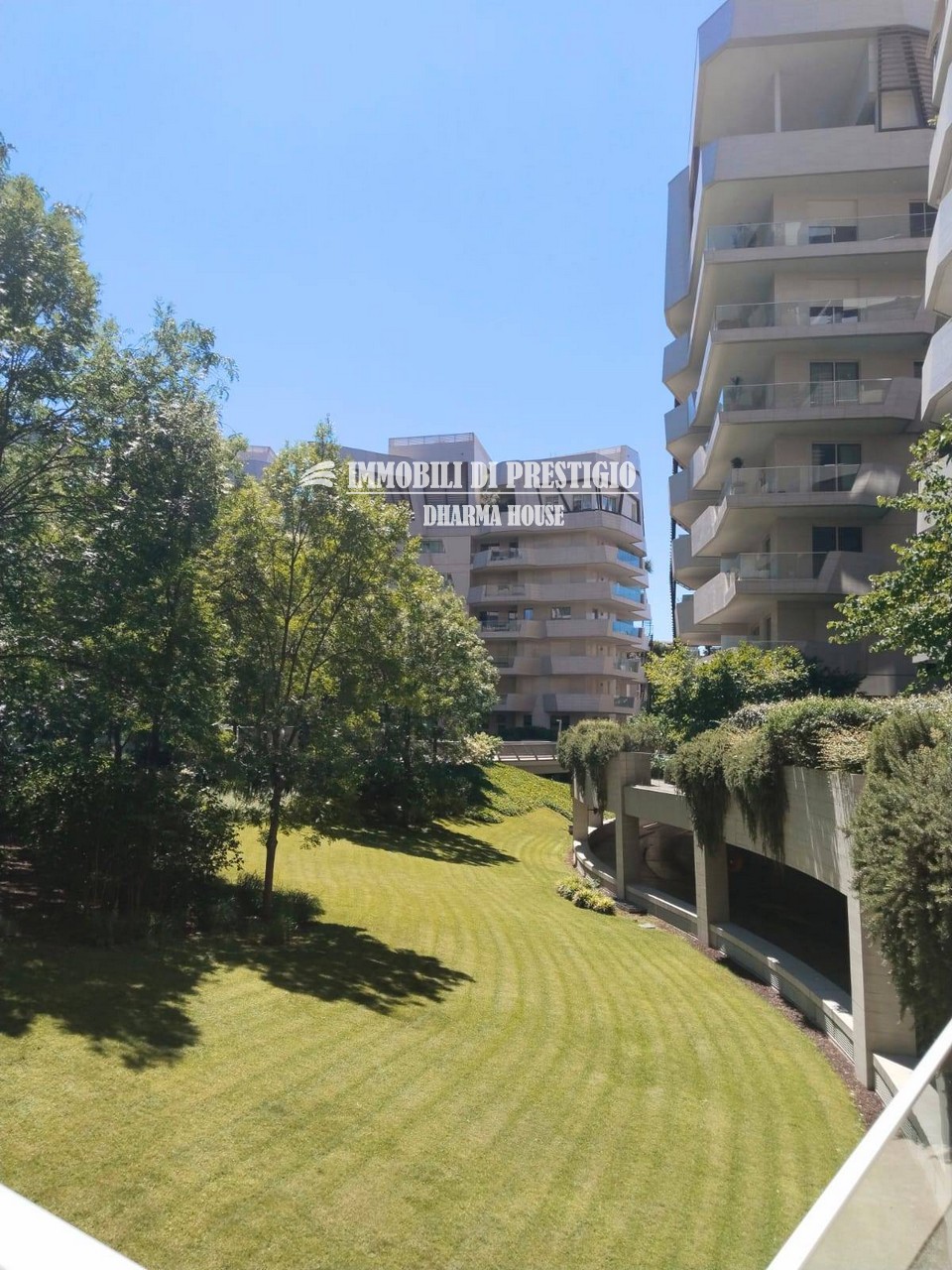 is-spinola13 MILANO CITY LIFE, AFFITTO APPARTAMENTO CON TERRAZZI E BOX