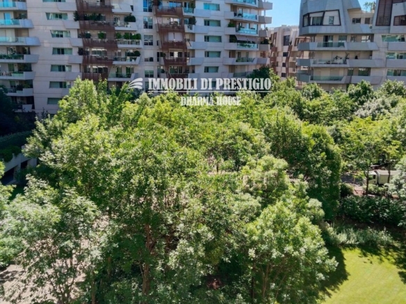 MILANO CITY LIFE, AFFITTO APPARTAMENTO CON TERRAZZI E BOX