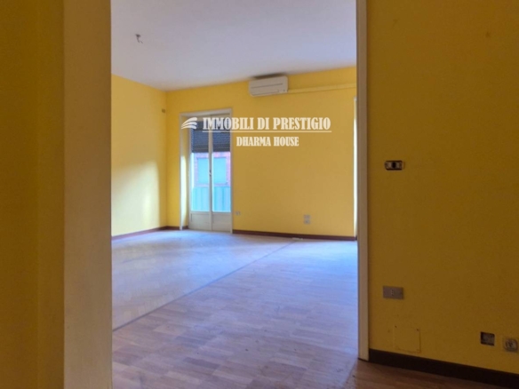 MILANO DE AMICIS, VENDITA APPARTAMENTO CON POSSIBILITA’ BOX