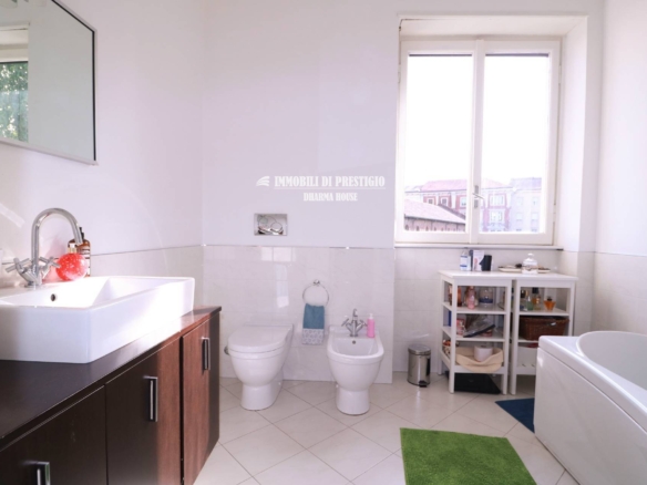MILANO DE AMICIS, AFFITTO QUADRILOCALE CON VISTA INCANTEVOLE