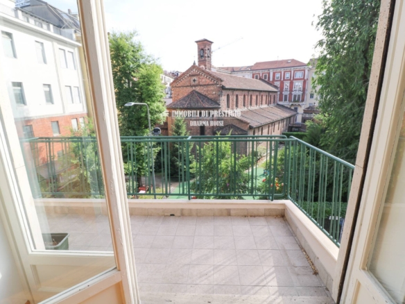 MILANO DE AMICIS, AFFITTO QUADRILOCALE CON VISTA INCANTEVOLE