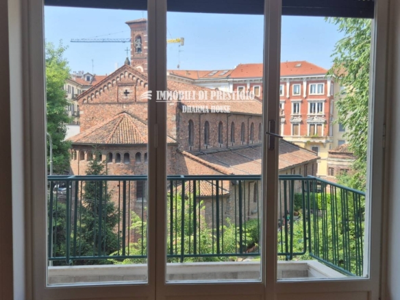 MILANO DE AMICIS, AFFITTO QUADRILOCALE CON VISTA INCANTEVOLE