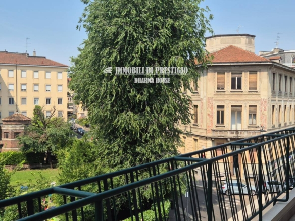 MILANO DE AMICIS, AFFITTO QUADRILOCALE CON VISTA INCANTEVOLE