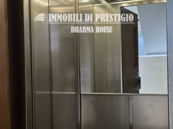 MILANO DE AMICIS, AFFITTO QUADRILOCALE CON VISTA INCANTEVOLE