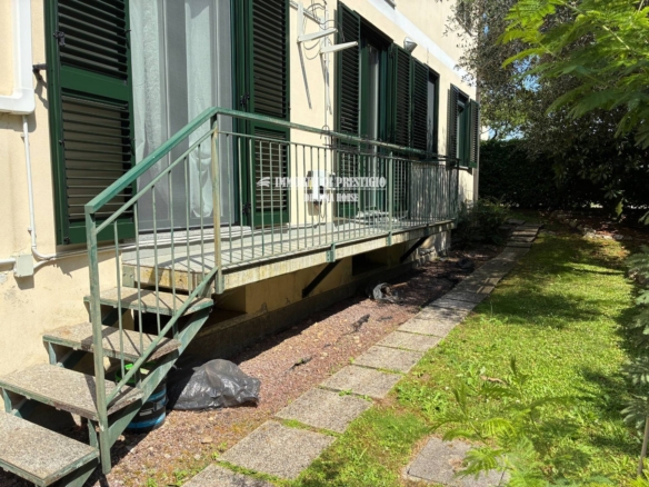CORBETTA, VENDITA QUADRILOCALE CON GIARDINO E TAVERNA