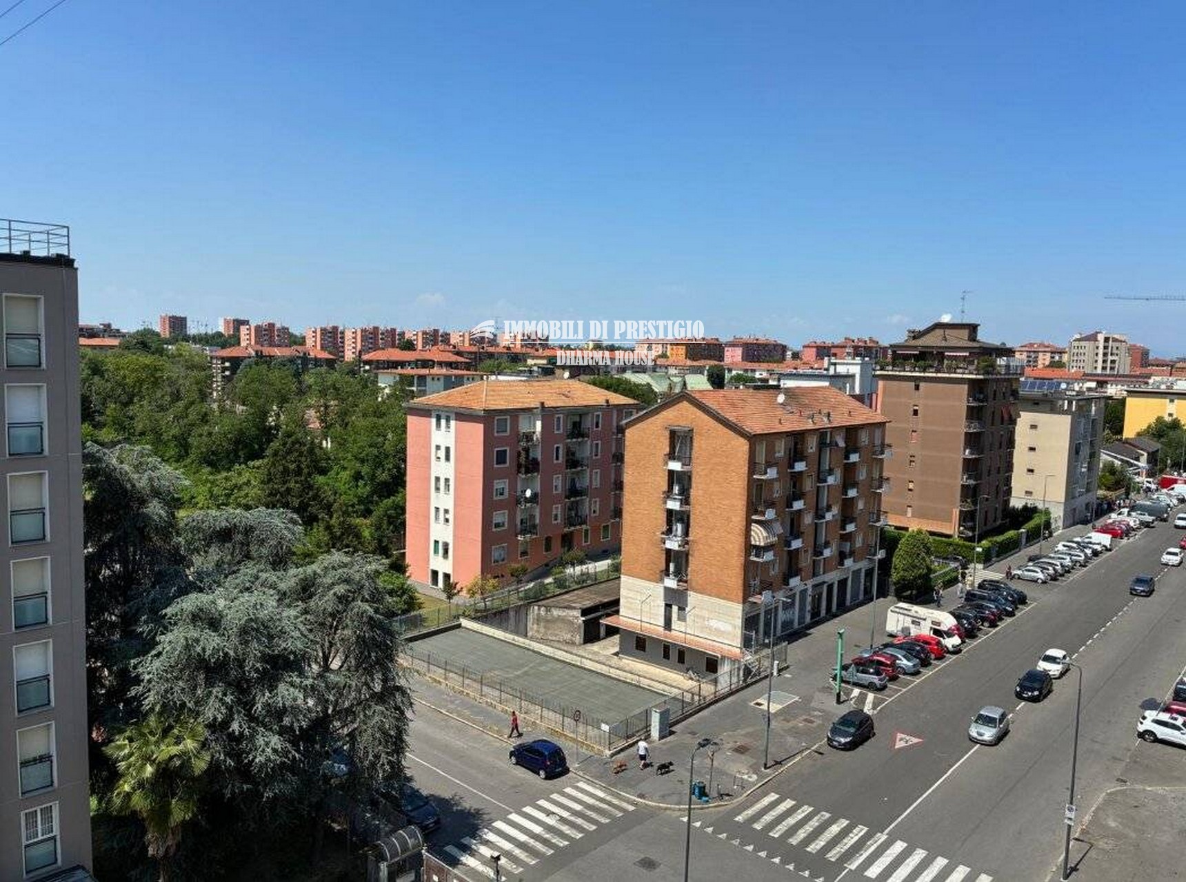 mt-graf22 MILANO VIA GRAF, VENDITA QUADRILOCALE CON BALCONI