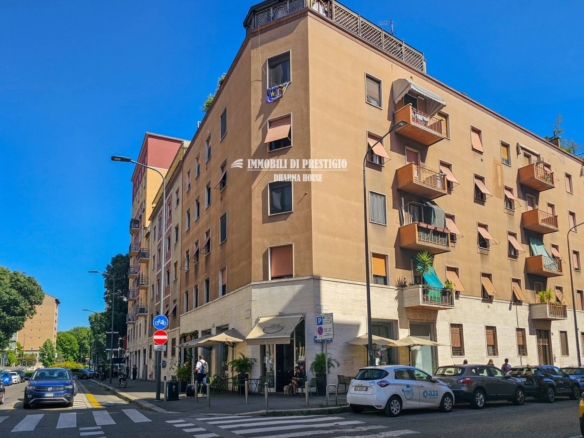 MILANO ISOLA, VENDITA LUMINOSO APPRTAMENTO DI 81 MQ