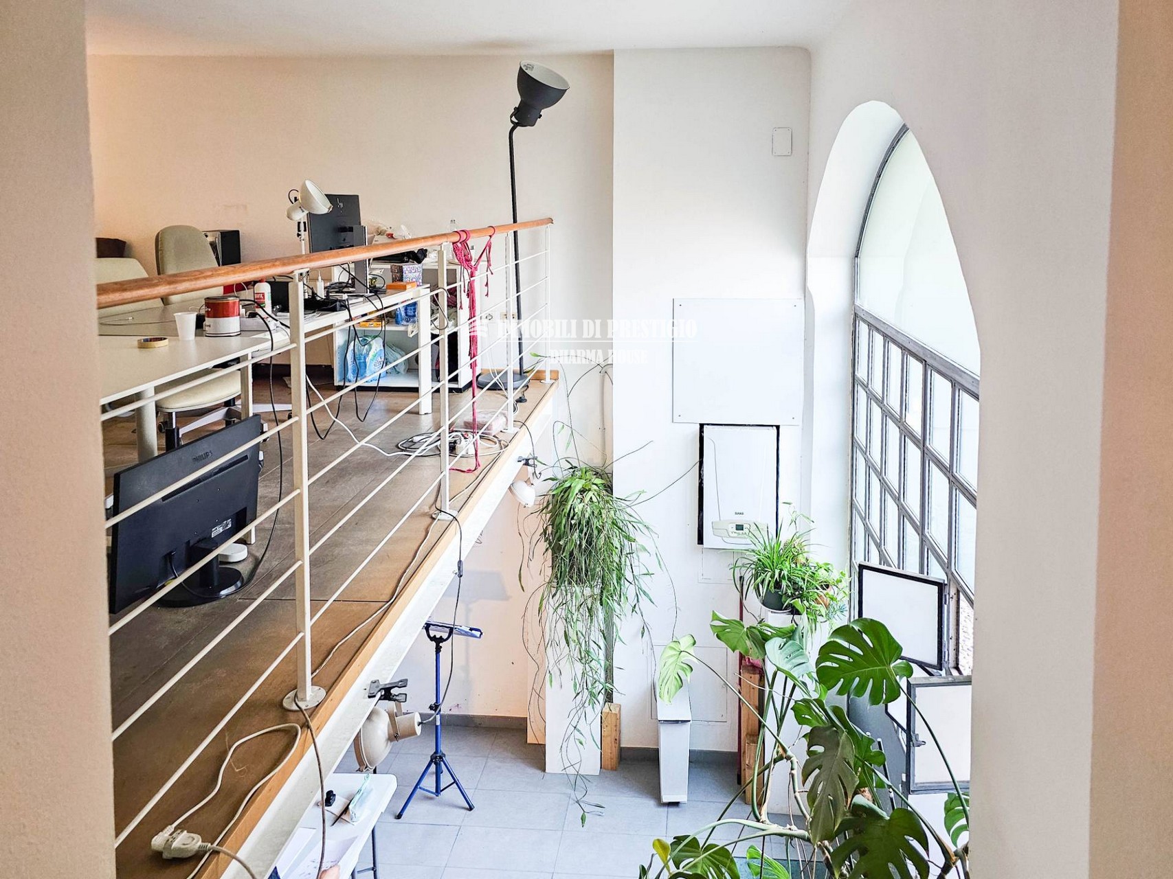 MILANO P.TA TICINESE, AFFITTO UFFICIO 159 MQ STILE LOFT