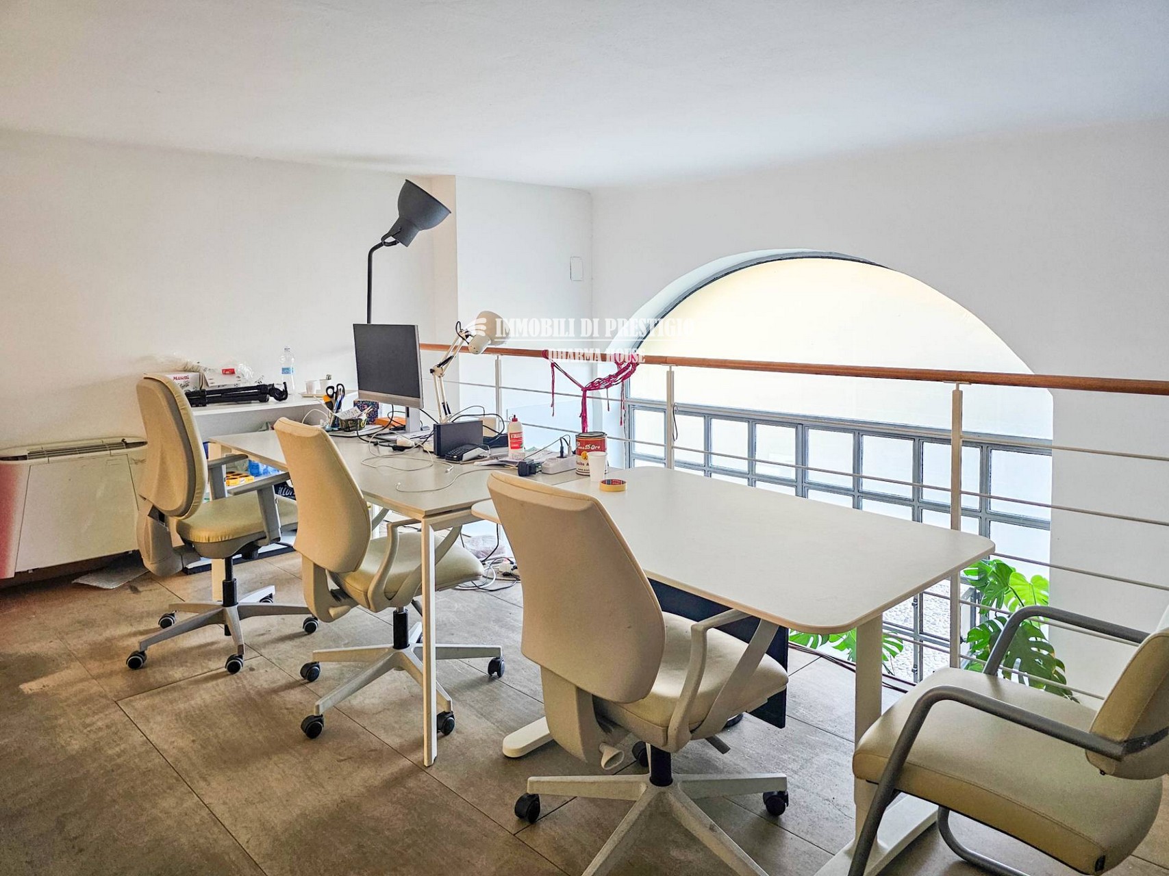 MILANO P.TA TICINESE, AFFITTO UFFICIO 159 MQ STILE LOFT