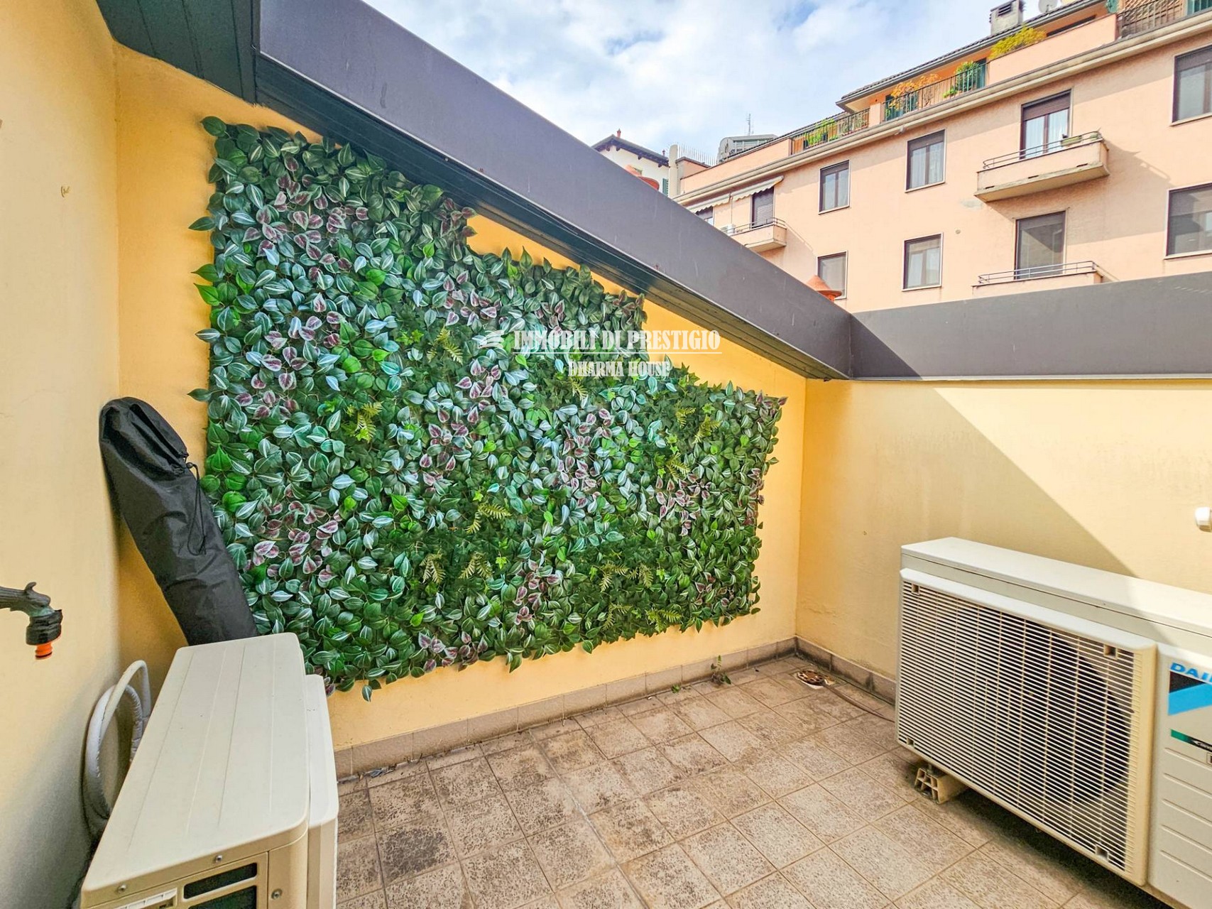 MILANO PORTA ROMANA, AFFITTO BILOCALE RISTRUTTURATO DI 90 MQ