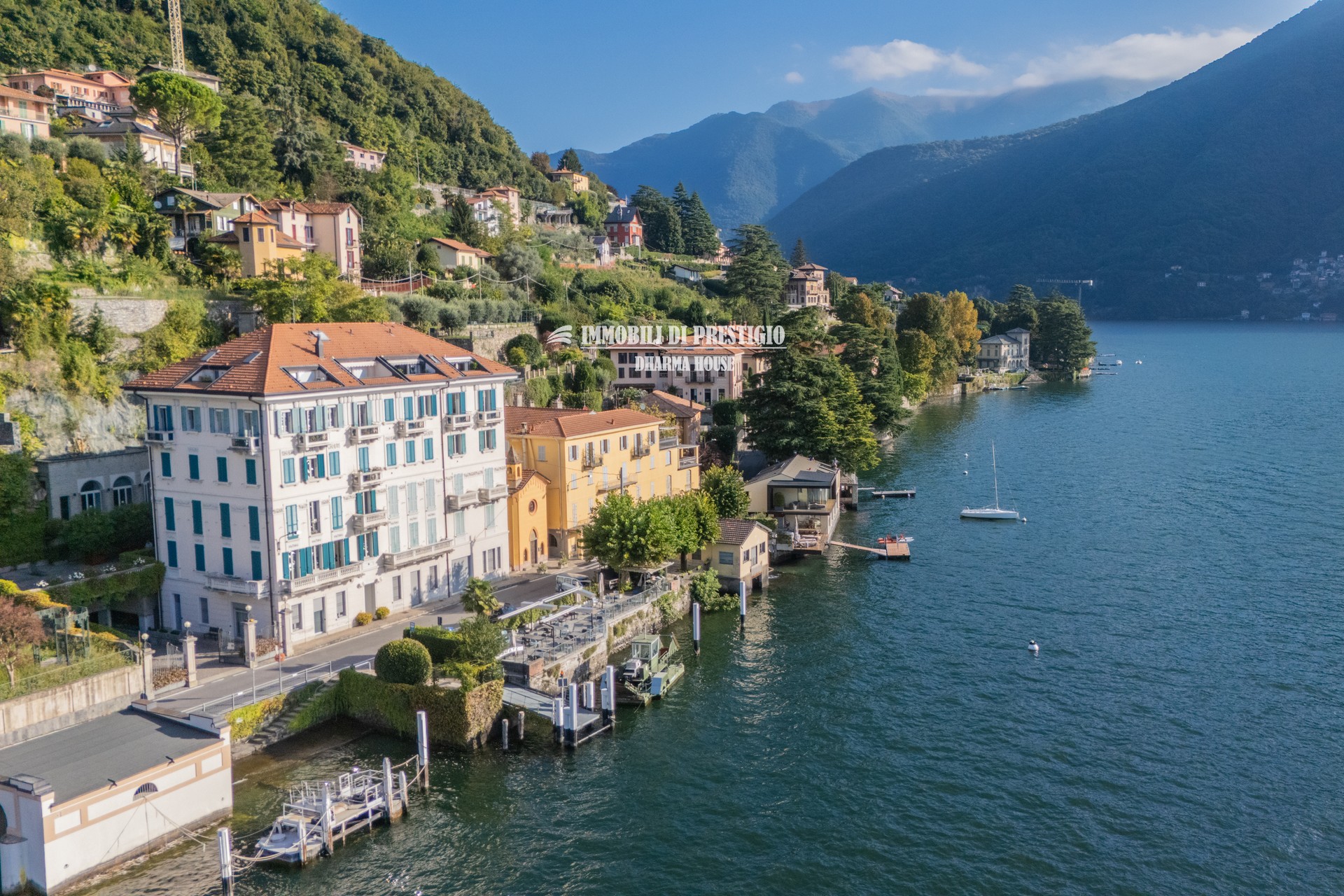 default CARATE URIO, VENDITA INCANTEVOLE APPARTAMENTO VISTA LAGO
