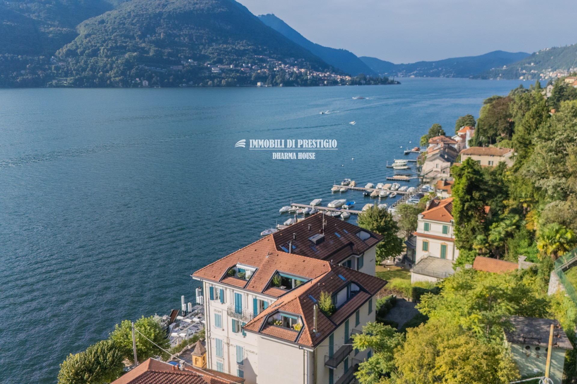 default CARATE URIO, VENDITA INCANTEVOLE APPARTAMENTO VISTA LAGO