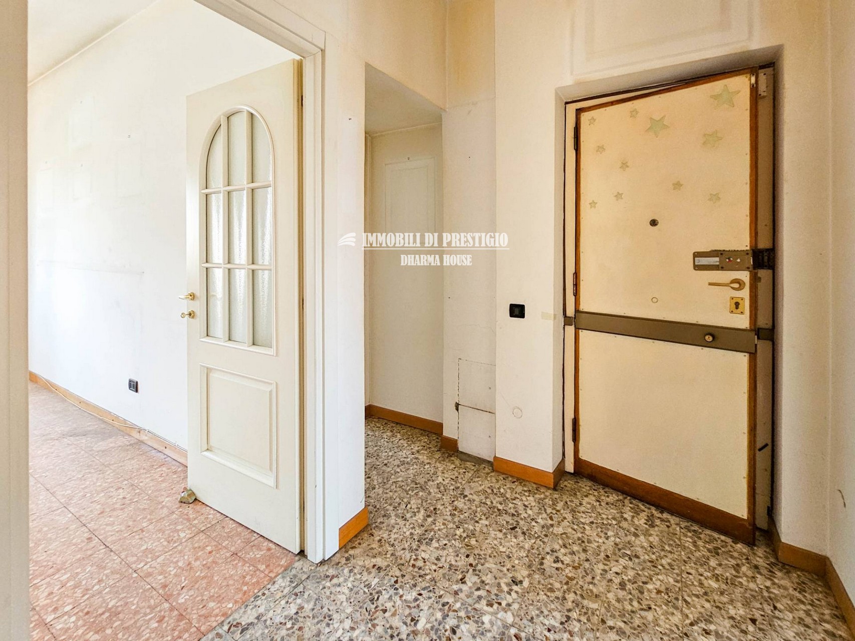 vp-aporti4 MILANO CENTRALE, VENDITA APPARTAMENTO DI 137 MQ FRAZIONABILE