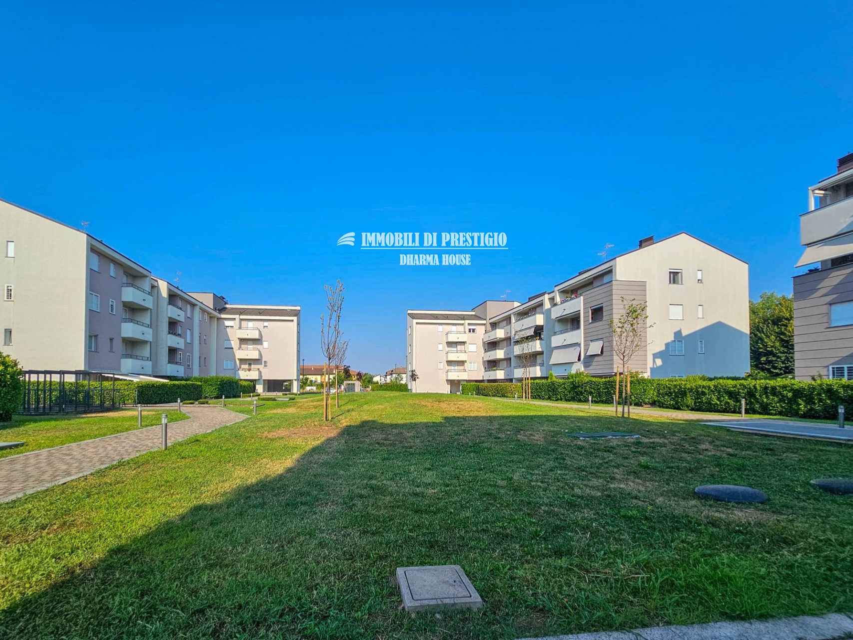 vp-cernusco002 CERNUSCO S/N, VENDITA TRILOCALE CLASSE A CON TERRAZZO E BOX