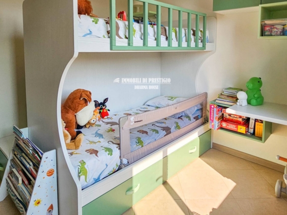 CERNUSCO S/N, VENDITA TRILOCALE CLASSE A CON TERRAZZO E BOX