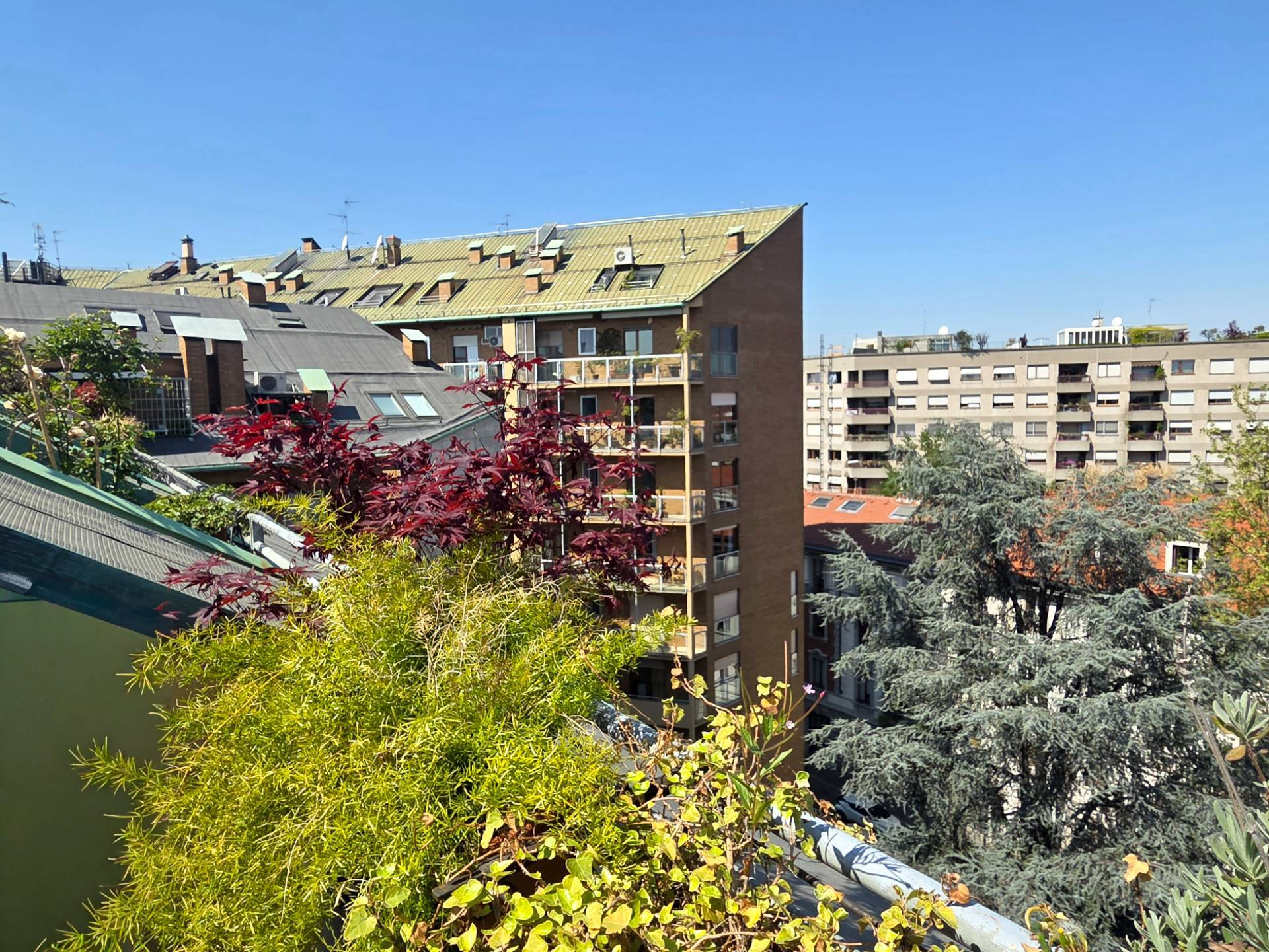 cf-giannone28 MILANO ARENA, VENDITA MANSARDA RISTRUTTURATA CON TERRAZZO