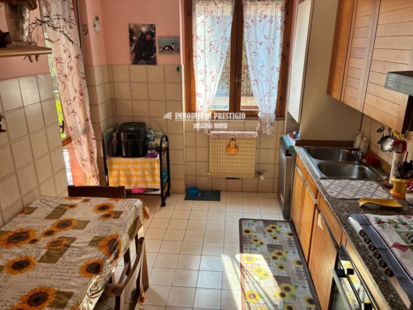 MILANO VIA TRASIMENO, VENDITA TRILOCALE CON BOX